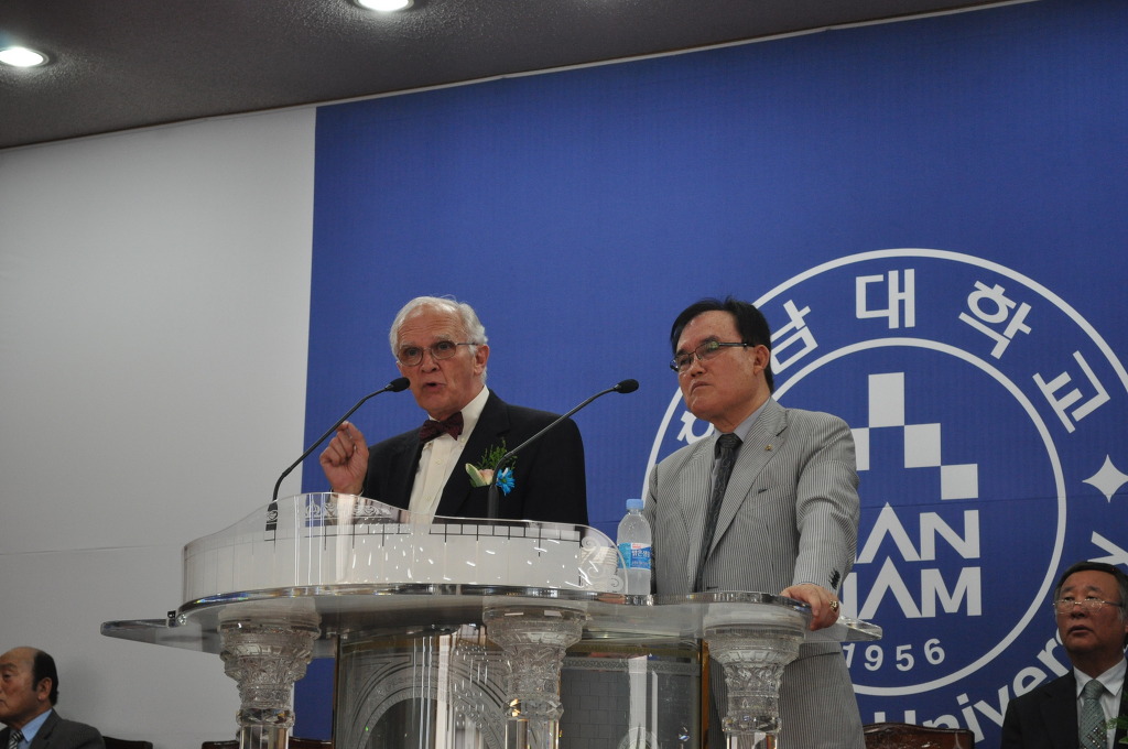 그리스도의교회총회 이미지