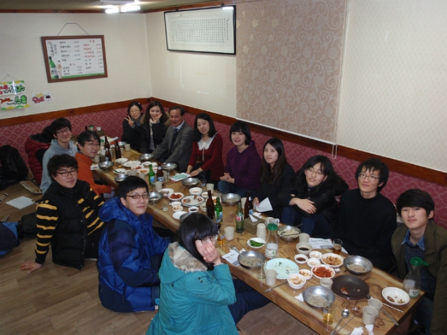 대학칼국수 이미지