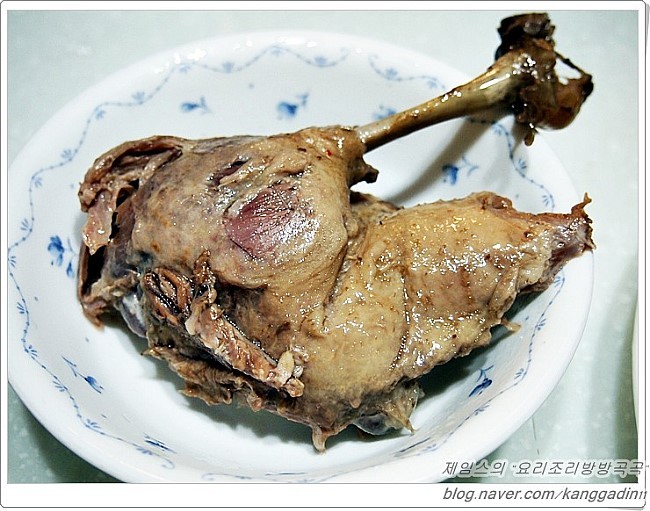 황금한방오리 이미지