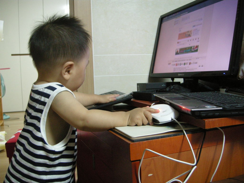 신우주 이미지