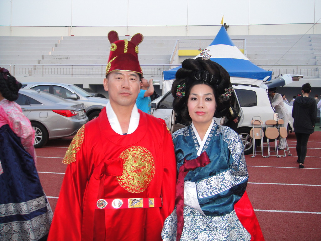 왕과비 이미지