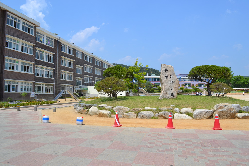 석화초등학교 이미지