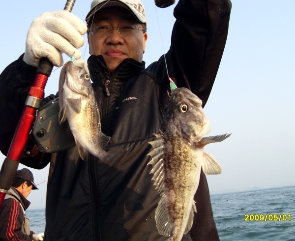 바다낚시 이미지
