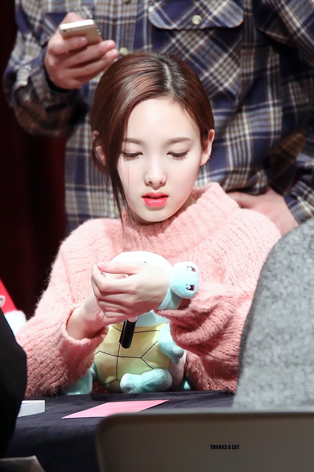 섹시해지고싶은 나연이 ㅋㅋㅋㅋㅋ | 인스티즈