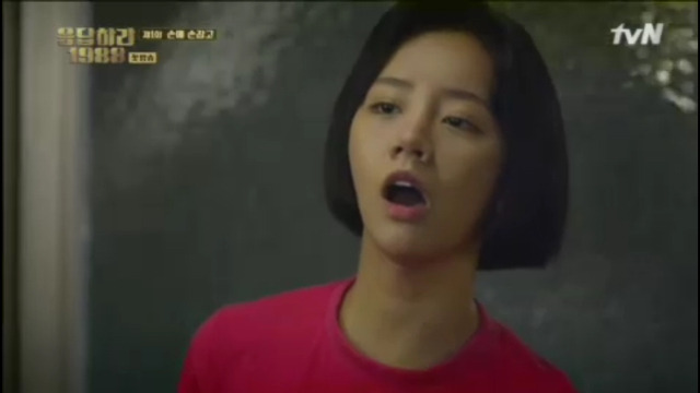 [응답하라1988] 끝이 없는 반찬 나눔.jpg | 인스티즈