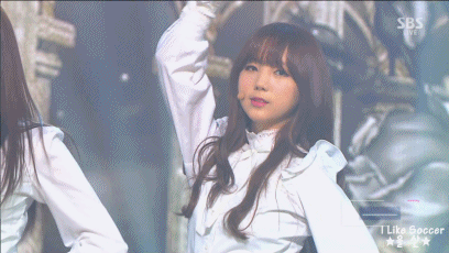 러블리즈 - Destiny 무대 중 케이 엔딩.gif | 인스티즈