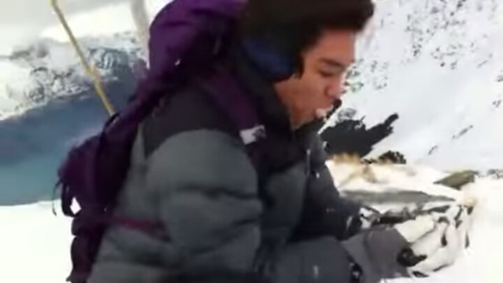 목말라서 눈 먹는 빅뱅.jpg | 인스티즈