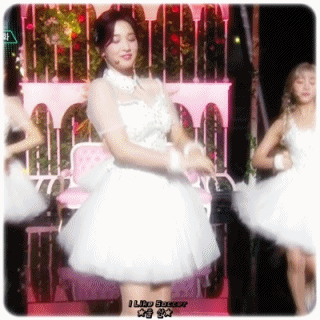 [아이돌] 161202 뮤뱅 라붐 - 겨울동화.gif | 인스티즈