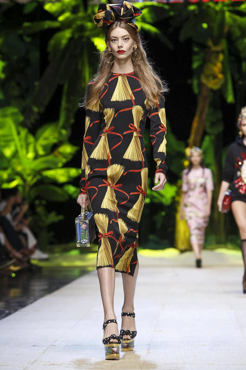  Dolce & Gabbana 2017 S/S 컬렉션 | 인스티즈