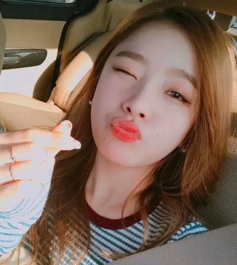 한때 작은키로 스트레스 받았던 여가수 | 인스티즈