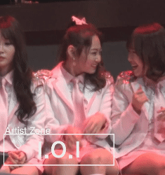 방탄소년단 무대 보는 강미나.gif | 인스티즈