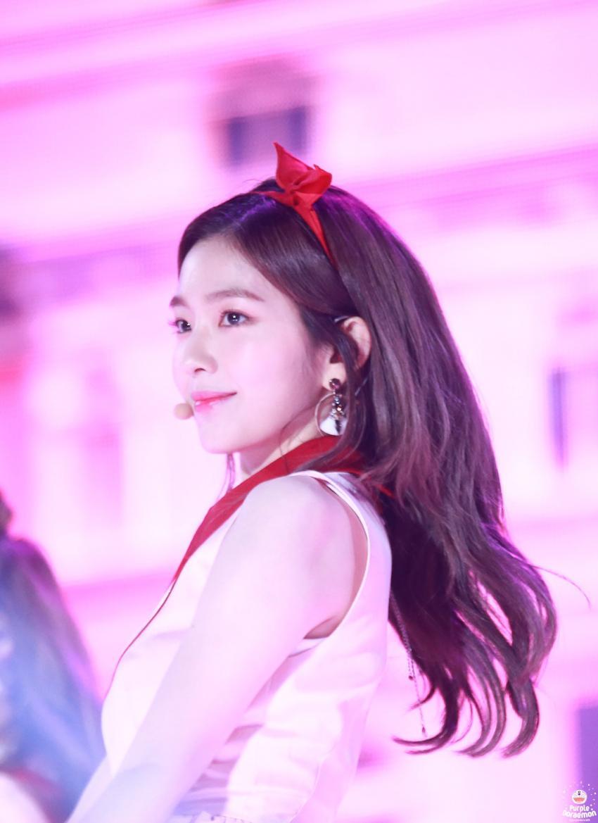 엄청 예뻤던 멜론뮤직어워드 아이린.gif | 인스티즈
