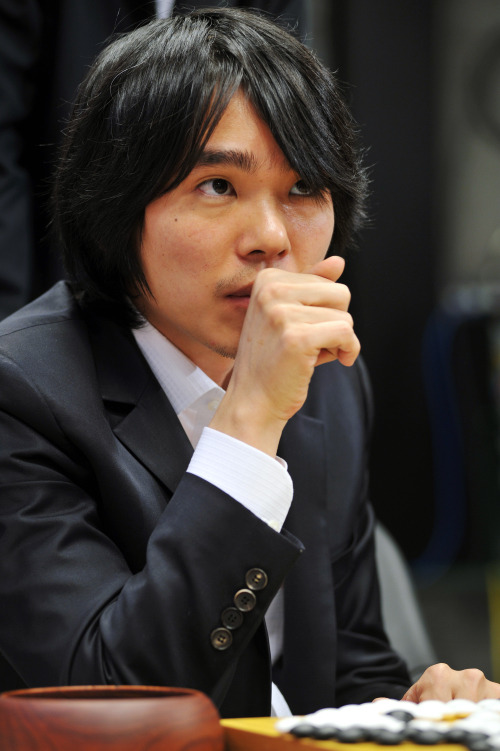 이세돌 짧은머리 vs 긴머리 | 인스티즈