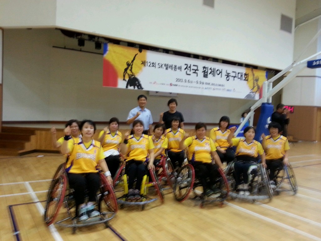 레드폭스 이미지