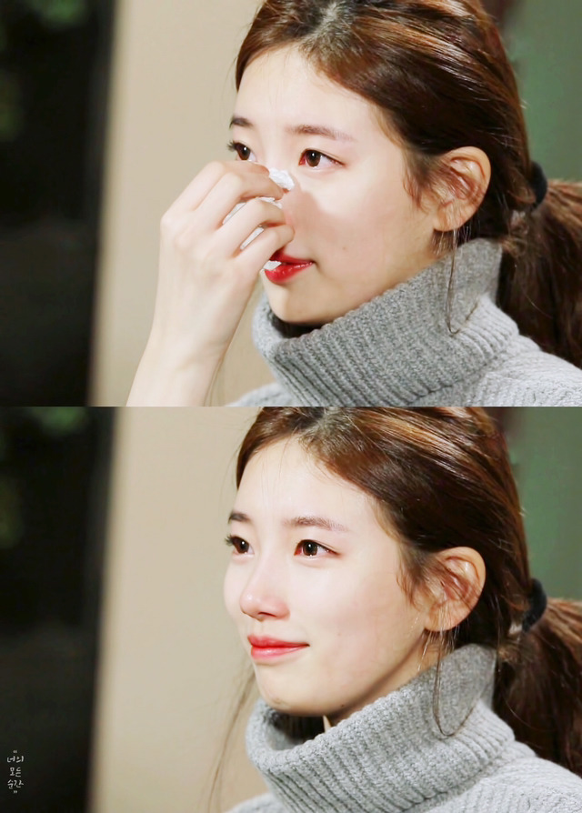 아빠 얘기하다가 우는 수지 | 인스티즈
