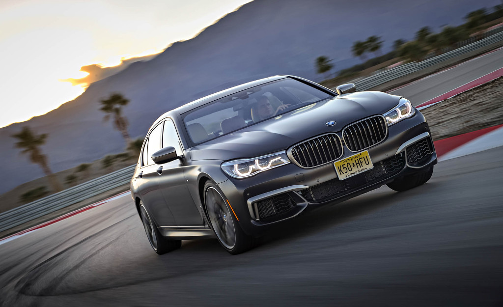 2017 BMW M760i xDrive [데이터주의] | 인스티즈