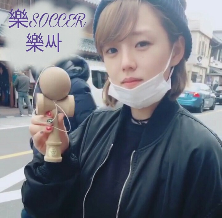 혼술할 때 보는 짤.gif | 인스티즈