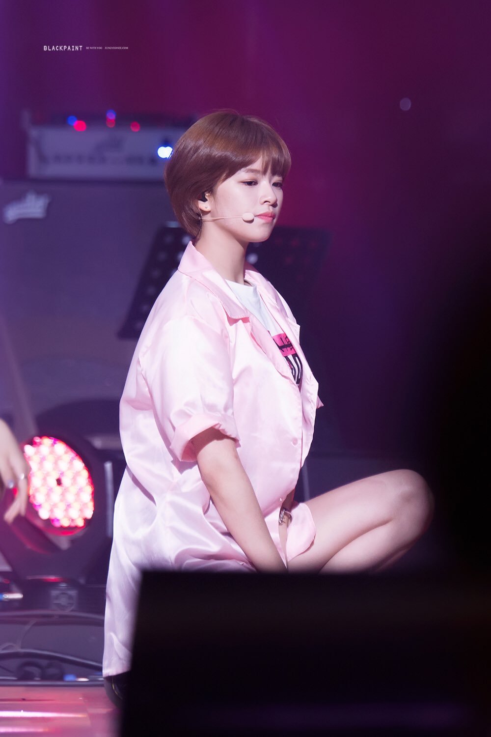 오늘 생일인 아이돌이자 축구선수.jpg | 인스티즈