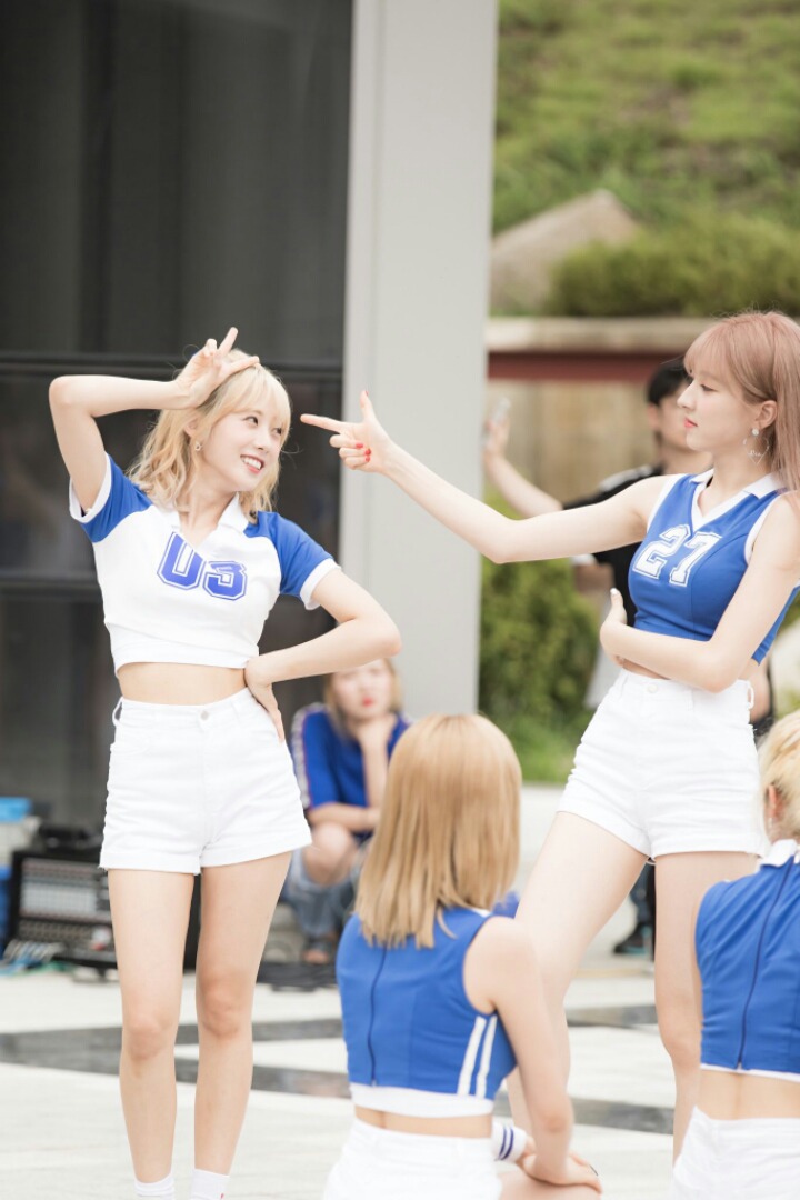 밖에서 새가 기분좋게 울어서 우주소녀 은서 | 인스티즈
