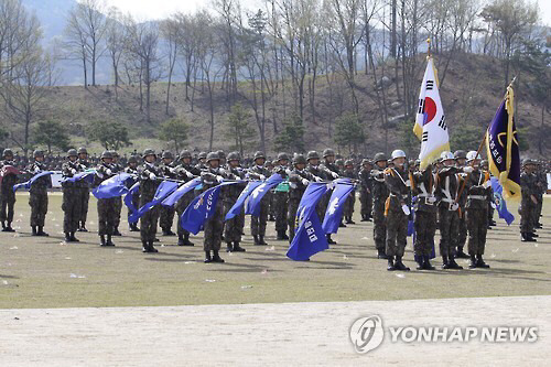 군필자가 보면 짜증나는 사진 | 인스티즈