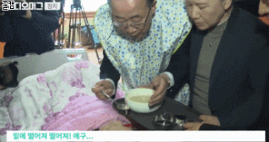반기문이 등떠밀려 대선에 나왔다는 말이 나올 정도의 귀국 후 행보 | 인스티즈