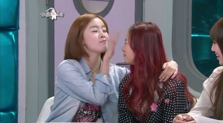 라스 시크릿 선화의 가장 좋아하는 스킨십 | 인스티즈