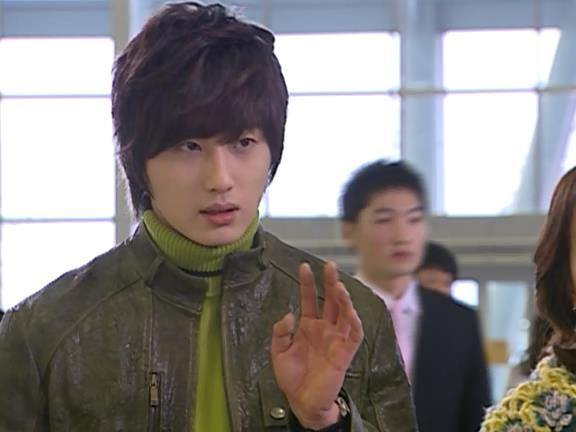 [거침없이하이킥] 나이따윈 상관 없는 윤호.jpg | 인스티즈