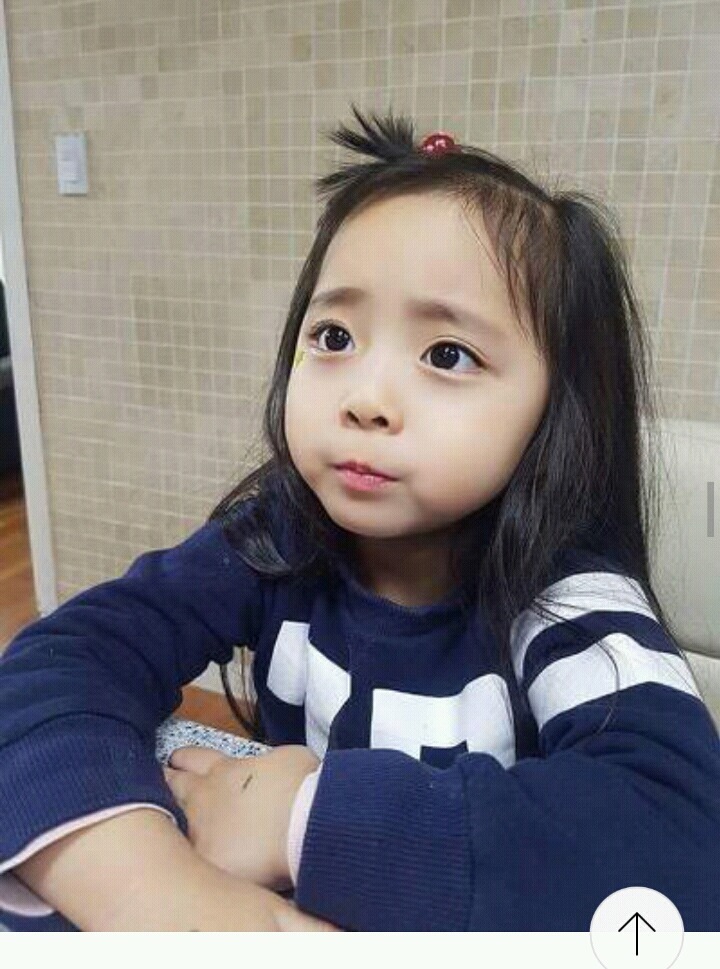 몇년전 화제가 되었던 여자아이 | 인스티즈