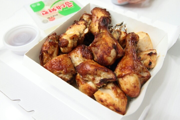 치킨 먹고 싶어서 쓰는 치킨 먹는 유형들 | 인스티즈