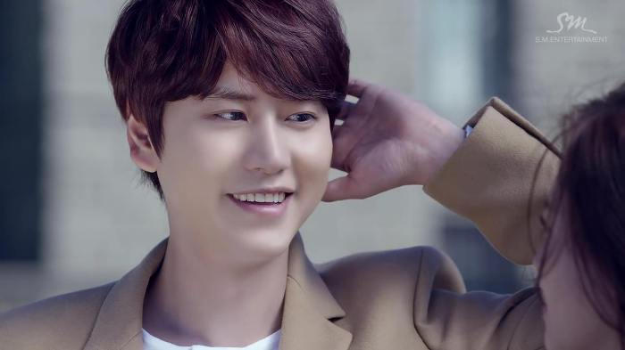  어이없는 규현 신곡 뮤직비디오 캡처 | 인스티즈