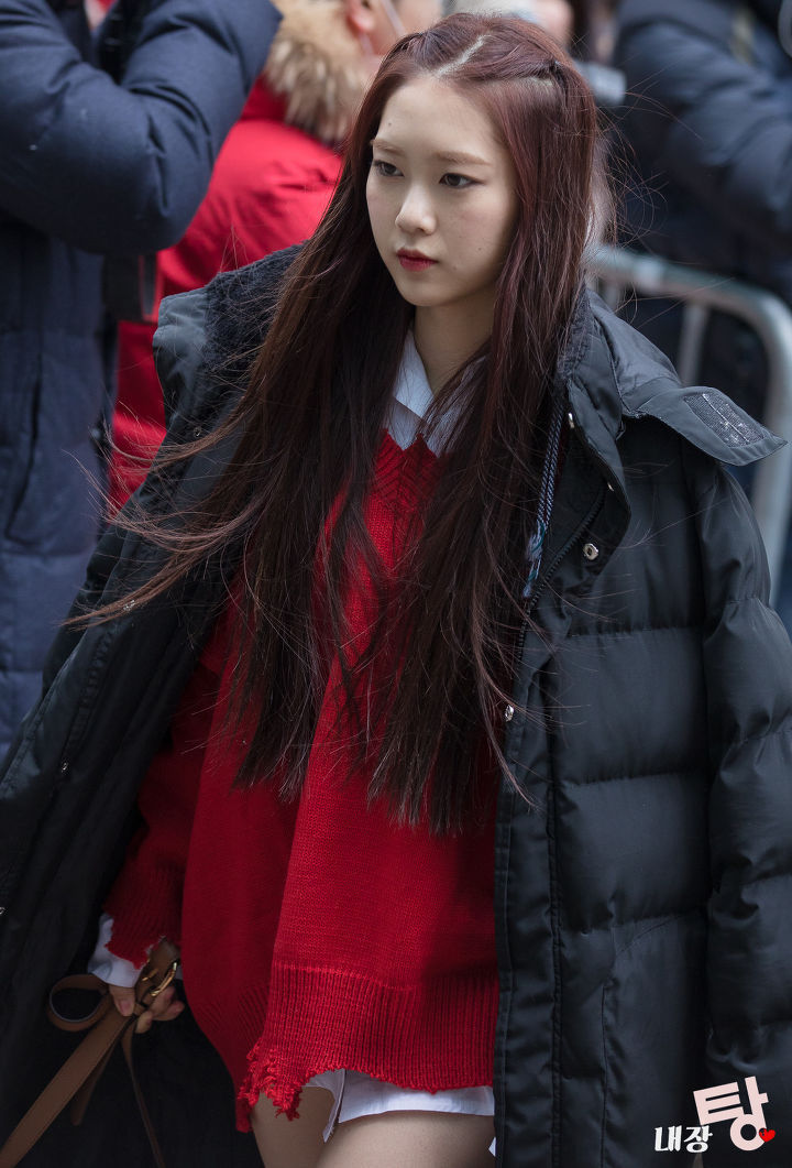 겉으로 보기엔 시크해보이지만 실제론 착한 오마이걸 지호.JPG | 인스티즈