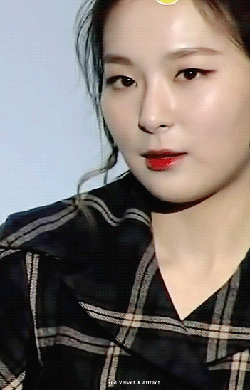 레드벨벳 슬기의 귀여운 버릇.gif | 인스티즈