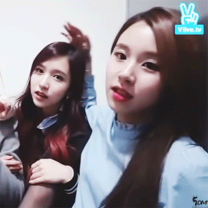 [트와이스] 대표 케미 미챙(미나+채영) 달달한 분위기 짤들.gif | 인스티즈