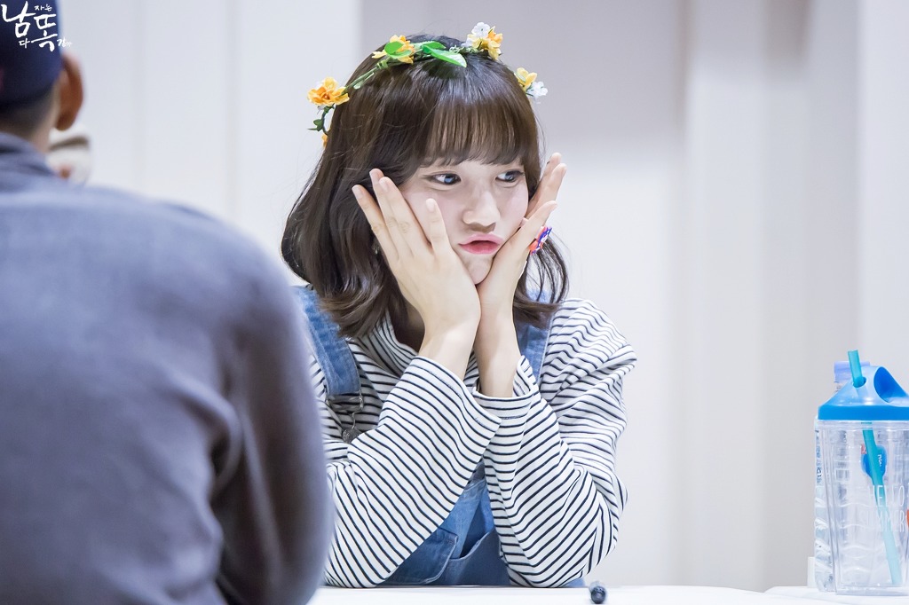 오마이걸의 유일한 단발머리녀 | 인스티즈