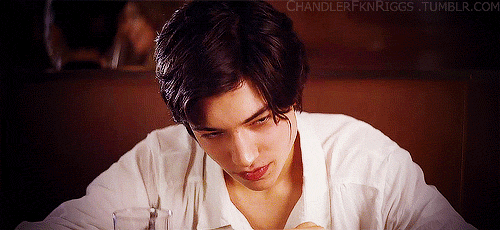 �������̰� ��Ȥ���� �ܱ� ��ȭ ���� | �ν�Ƽ��