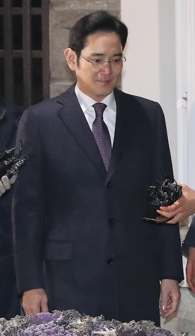 이재용 부회장 기각인데도 표정이 썩은 이유 . jpg | 인스티즈