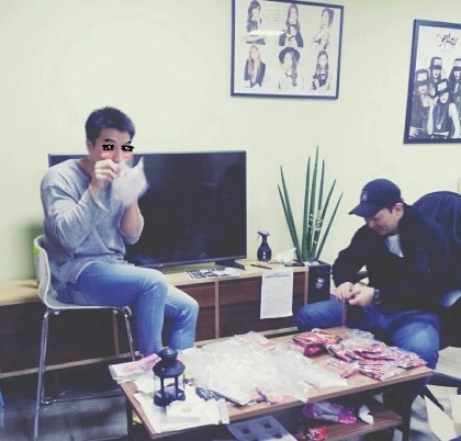아이돌 팬들에게서 러브콜 오지게 받는 경호업체.jpg | 인스티즈
