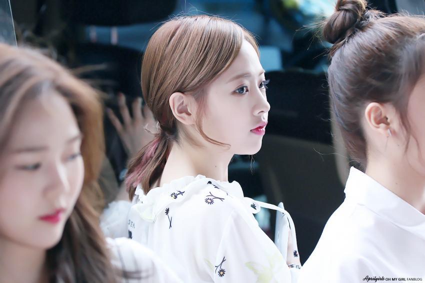 오늘 생일을 맞이한 걸그룹 오마이걸 신혜진.JPG | 인스티즈