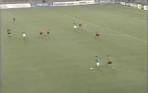 2002월드컵 예선 네덜란드 vs 아일랜드-1차전.gif | 인스티즈