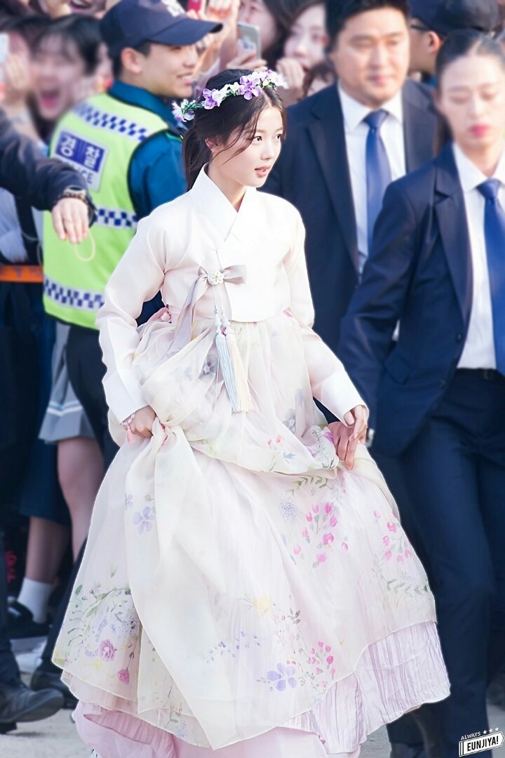 16시즌 김유정 | 인스티즈