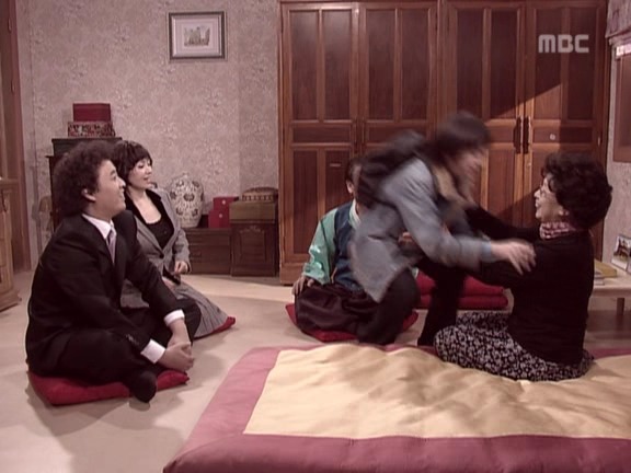 [거침없이하이킥] 민용이가 박해미를 싫어하게된 이유 ㅋㅋㅋㅋㅋㅋㅋㅋㅋ.jpg | 인스티즈