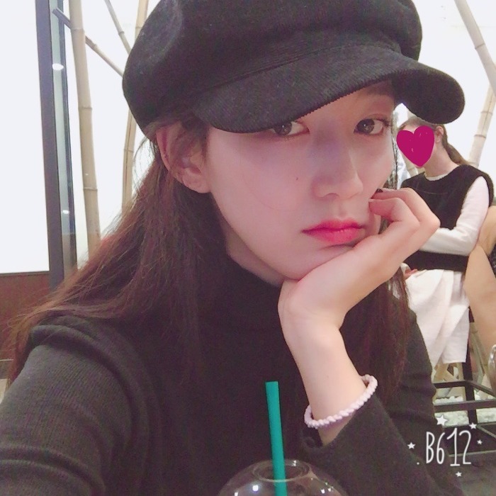 고급스러운 부잣집 따님 느낌나는 외모의 여자 아이돌.gif | 인스티즈
