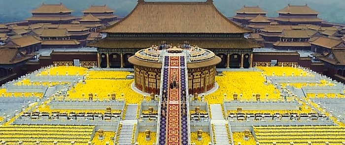 무조건 화려한 것이 최고임을 강조하는 쭝국 영화.jpg | 인스티즈