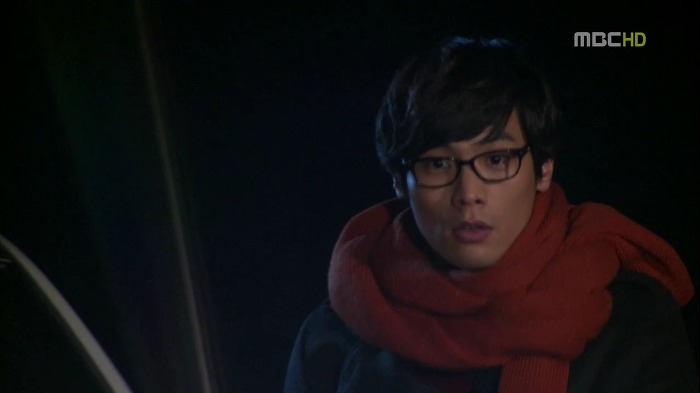 [지붕뚫고하이킥] 어이없는 일의 연속 (목도리 키스신 주의).jpg | 인스티즈