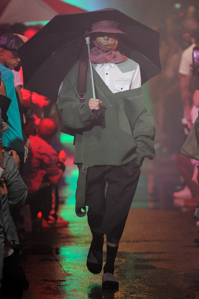라프 시몬스 2018 S/S 컬렉션 | 인스티즈