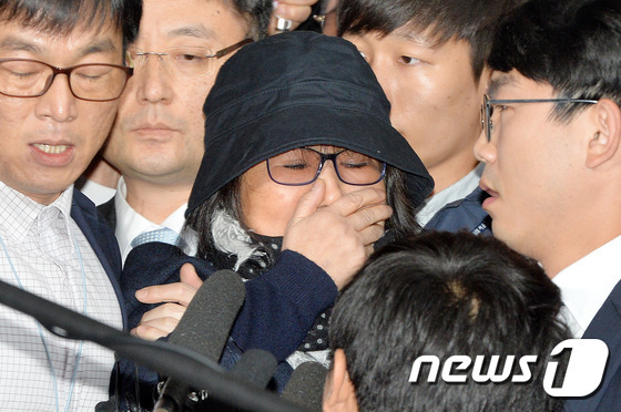 2016년에 터진 가장 비현실적인 사건은? | 인스티즈