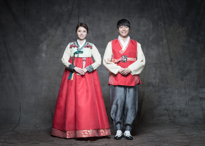 황금단한복 이미지
