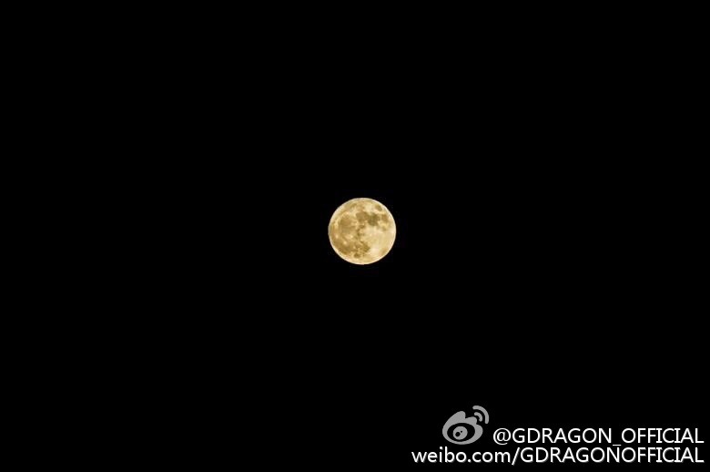 지드래곤 : 이거봐 슈퍼문이야 내가 찍었어.jpg | 인스티즈
