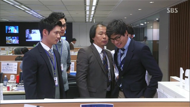 [별에서온그대] 신입사원 군기 잡았다가 잣된 유준상.jpgif | 인스티즈
