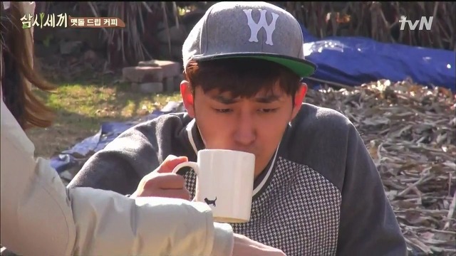 [삼시세끼] 최지우한테 작업거는 이서진(feat.해태)ㅋㅋㅋㅋㅋㅋㅋㅋㅋ.jpg | 인스티즈